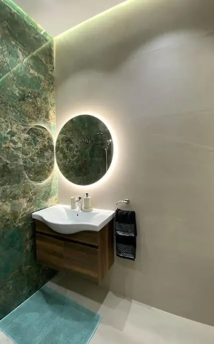Alpha Apartment Pietà