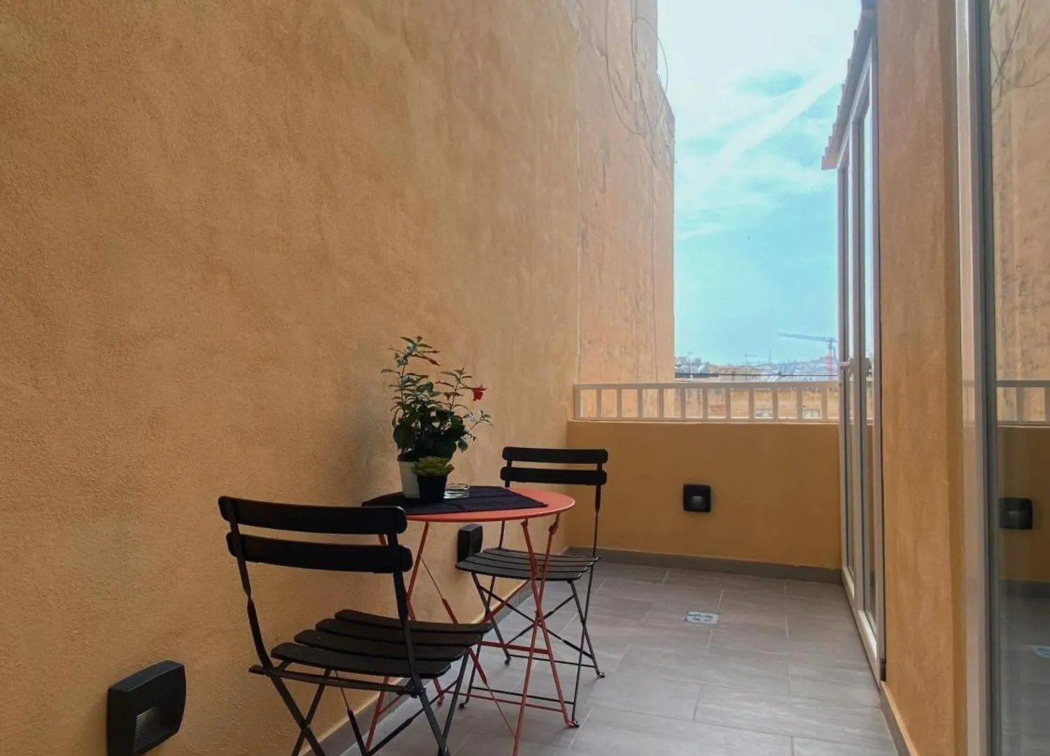 Alpha Apartment Pietà 0*,  Malta
